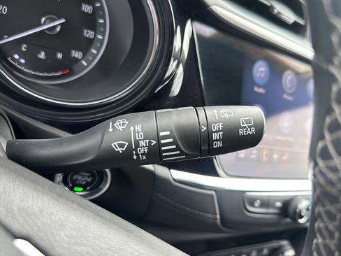 Used 2023 Buick Encore GX Select image 32