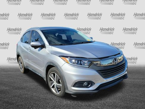 Used 2022 Honda HR-V EX image 2