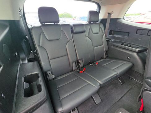 Used 2025 Kia Telluride S AWD/4WD image 15