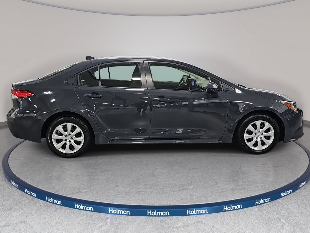 Used 2024 Toyota Corolla LE FWD image 5