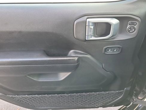 Certified 2021 Jeep Wrangler Unlimited Islander image 29