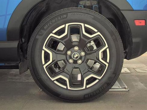 Used 2025 Ford Bronco Sport Outer Banks w/ Outer Banks Tech Package+ image 12