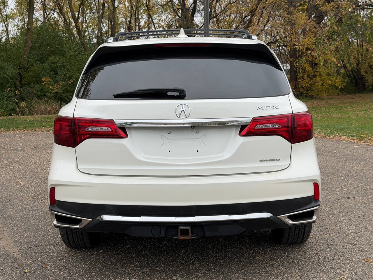 Used 2018 Acura MDX SH-AWD image 4