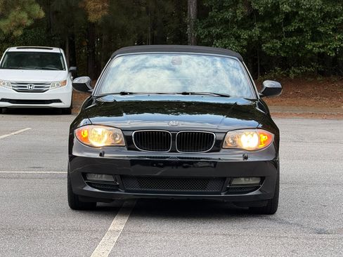 Used 2011 BMW 128i Convertible image 4