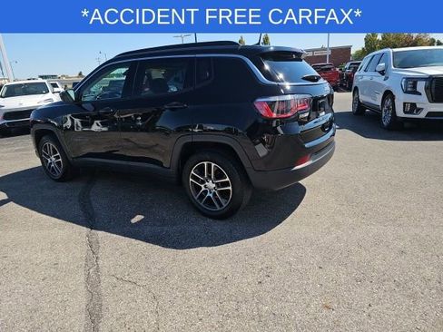 Used 2019 Jeep Compass Latitude w/ Popular Equipment Group FWD image 13