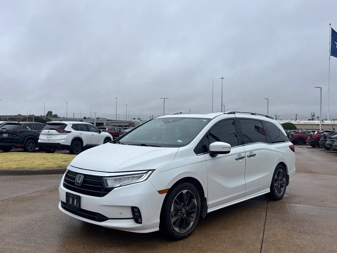 Used 2022 Honda Odyssey Elite image 9
