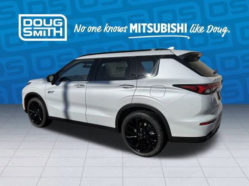 New 2025 Mitsubishi Outlander SEL Black Edition image 2