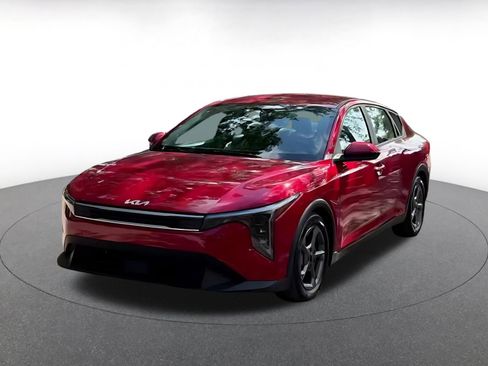 Used 2025 Kia K4 LXS image 12