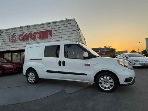 Used 2017 RAM ProMaster City Tradesman SLT w/ Rear Back-up Camera Group FWD image 5