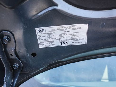 Certified 2025 Hyundai Elantra N Line image 37