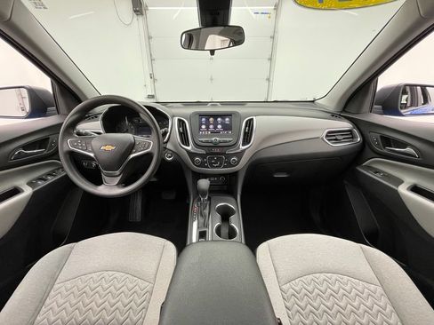Used 2024 Chevrolet Equinox LS FWD image 3