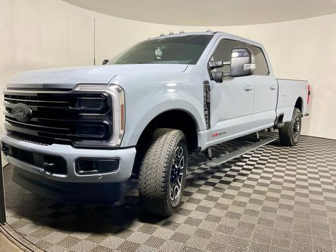 Used 2026 Ford F350 Platinum AWD/4WD image 12