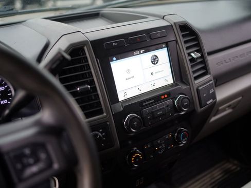 Used 2019 Ford F250 XL w/ Power Equipment Group AWD/4WD image 21