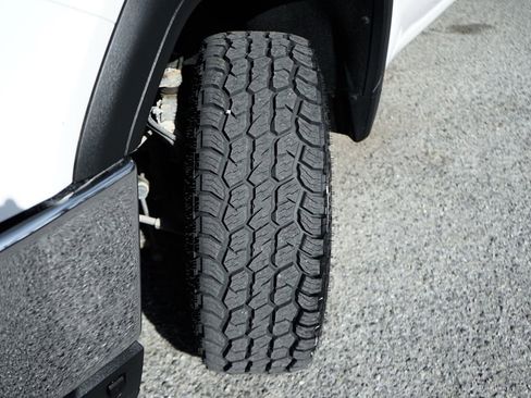 Used 2021 GMC Sierra 2500 SLE w/ Fleet Comfort Package image 43