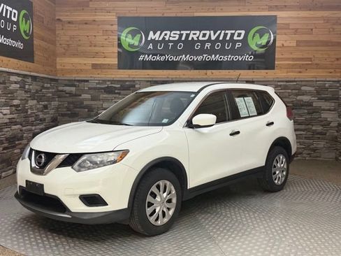 Used 2016 Nissan Rogue S AWD/4WD image 3