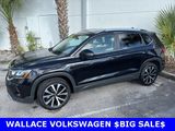 Certified 2024 Volkswagen Taos SE image 3