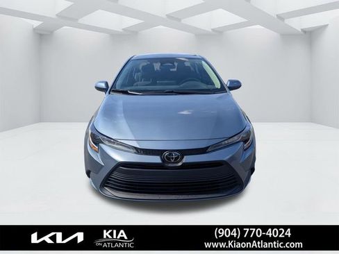 Used 2024 Toyota Corolla LE FWD image 43