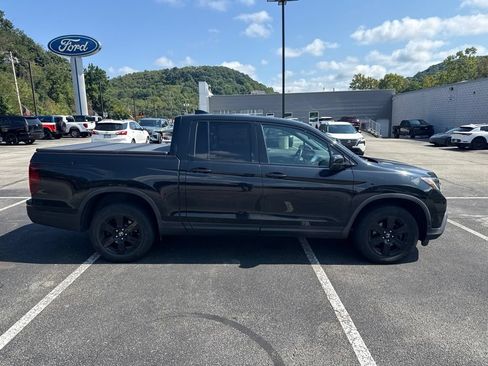 Used 2019 Honda Ridgeline Black Edition image 2