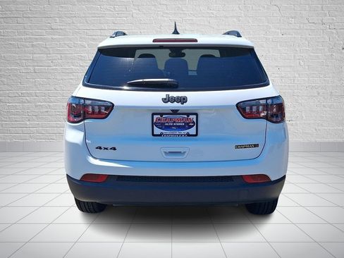 Used 2026 Jeep Compass Latitude w/ Quick Order Package 29K AWD/4WD image 5