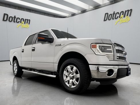 Used 2014 Ford F150 XLT w/ Equipment Group 302A Luxury image 16