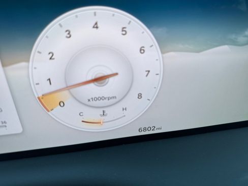 Used 2025 Genesis G80 3.5T Sport Prestige image 11