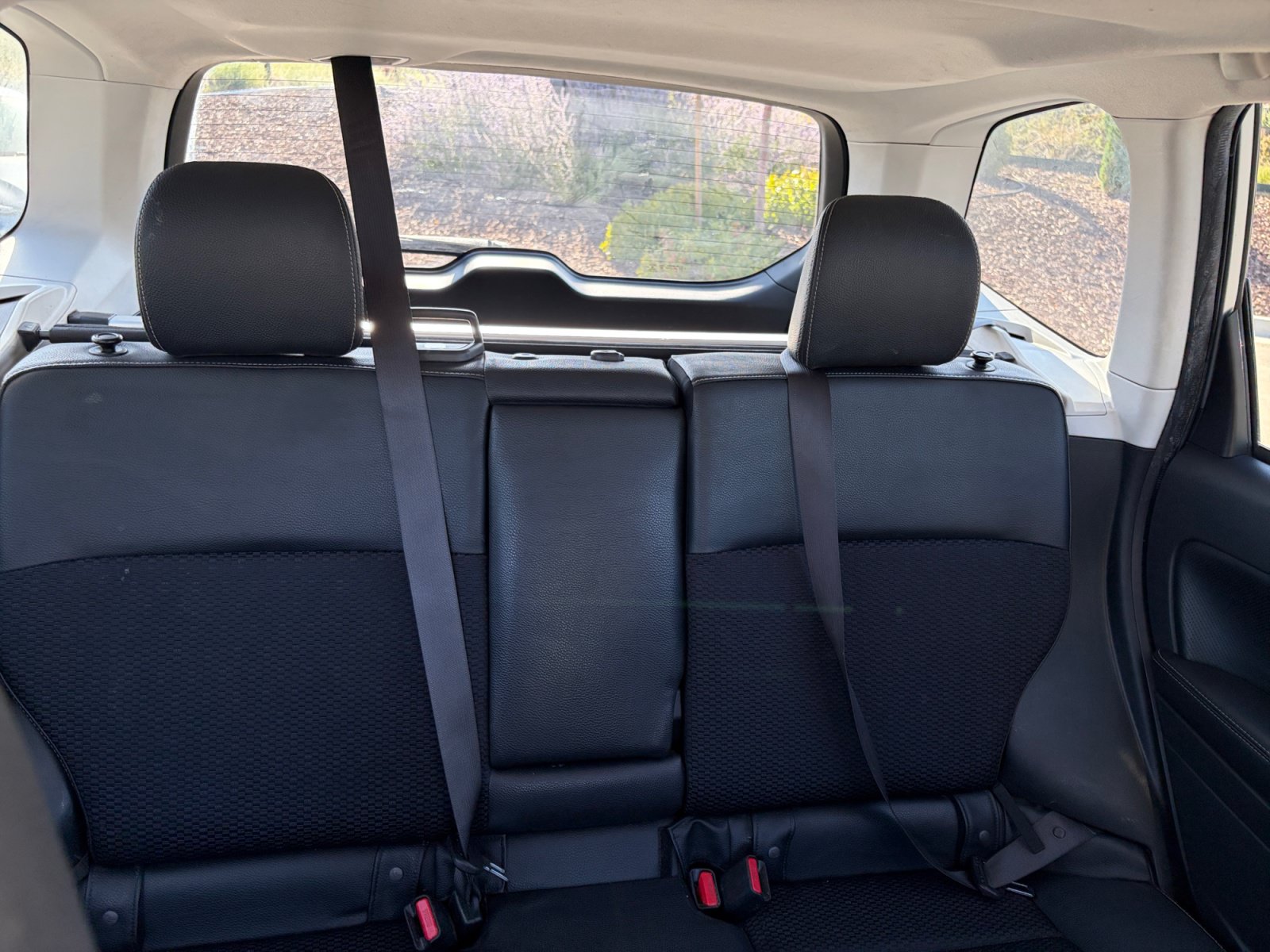 Used 2015 Subaru Forester 2.0XT Premium AWD/4WD image 18