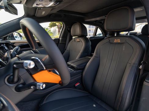 Used 2025 Bentley Flying Spur Plug-In Hybrid AWD/4WD image 12