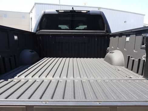 Used 2023 Toyota Tundra Platinum AWD/4WD image 14