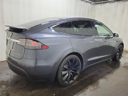 Used 2020 Tesla Model X Long Range AWD/4WD image 11