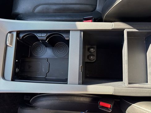 Used 2021 Hyundai Palisade Limited image 32