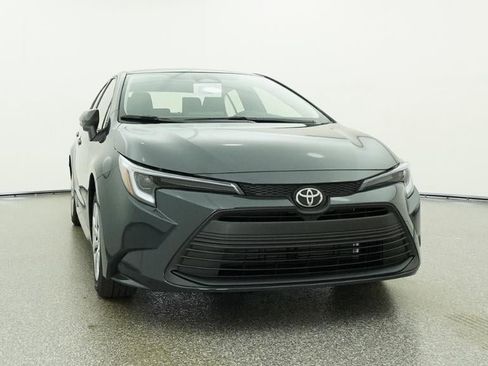 New 2026 Toyota Corolla LE FWD image 30