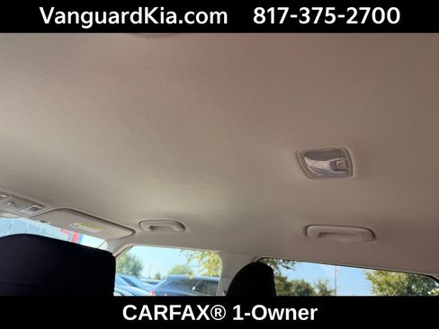 Certified 2025 Kia Soul LX w/ LX Technology Package FWD image 26