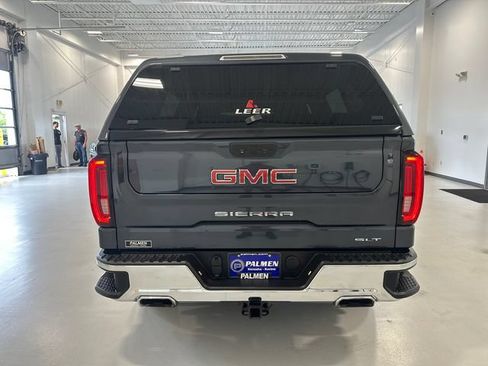 Used 2021 GMC Sierra 1500 SLT w/ X31 Off-Road Package AWD/4WD image 6