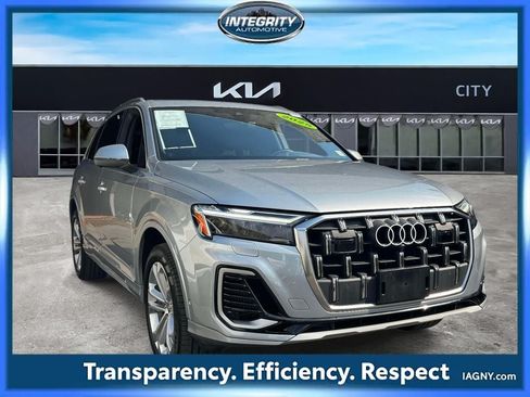 Used 2025 Audi Q7 3.0T Premium Plus AWD/4WD image 1