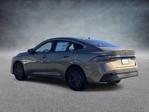 New 2026 Nissan Sentra SV w/ SV Convenience Package FWD image 4