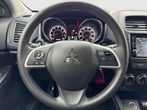 Used 2022 Mitsubishi Outlander Sport ES FWD image 19