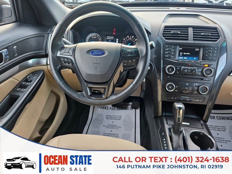 Used 2016 Ford Explorer FWD image 18