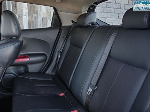 Used 2012 Nissan Juke SL AWD/4WD image 24