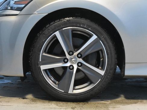 Used 2018 Lexus GS 350 AWD w/ Premium Package image 28