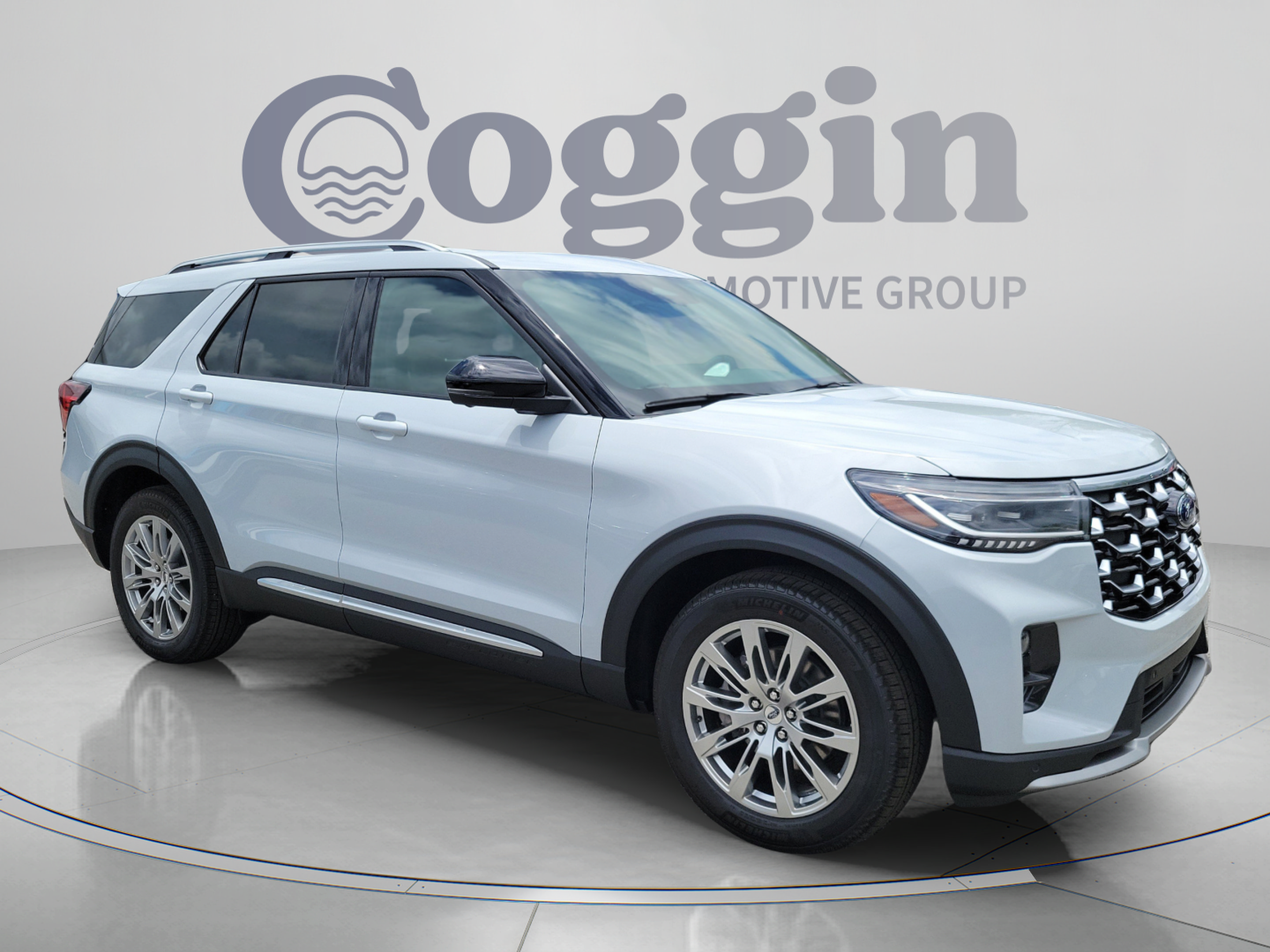 New 2026 Ford Explorer Platinum RWD image 5