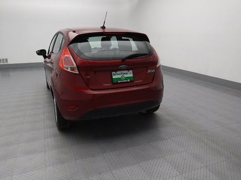 Used 2017 Ford Fiesta SE image 6