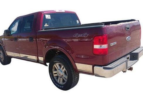 Used 2004 Ford F150 XLT AWD/4WD image 3