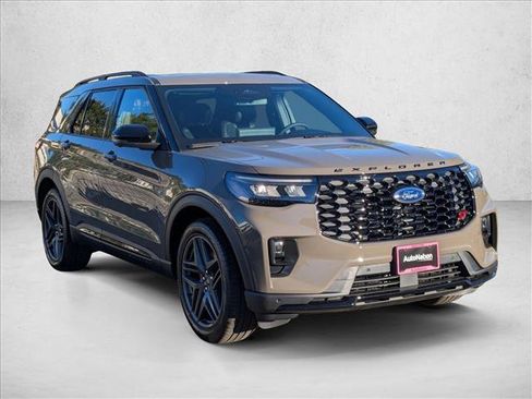 New 2026 Ford Explorer ST w/ Sun And Sound Package image 7