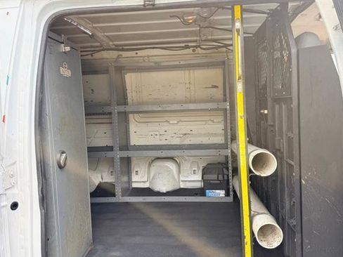 Used 2013 Ford E-250 and Econoline 250 RWD image 15