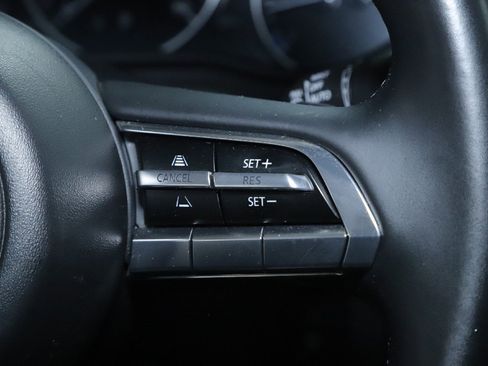 Used 2022 MAZDA MAZDA3 s image 24