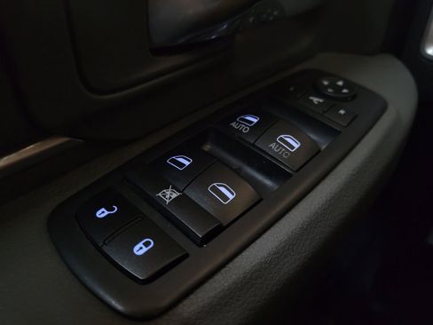 Used 2019 RAM 1500 Big Horn AWD/4WD image 27