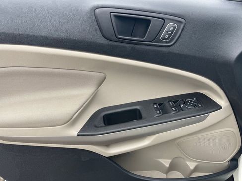 Used 2021 Ford EcoSport S image 6