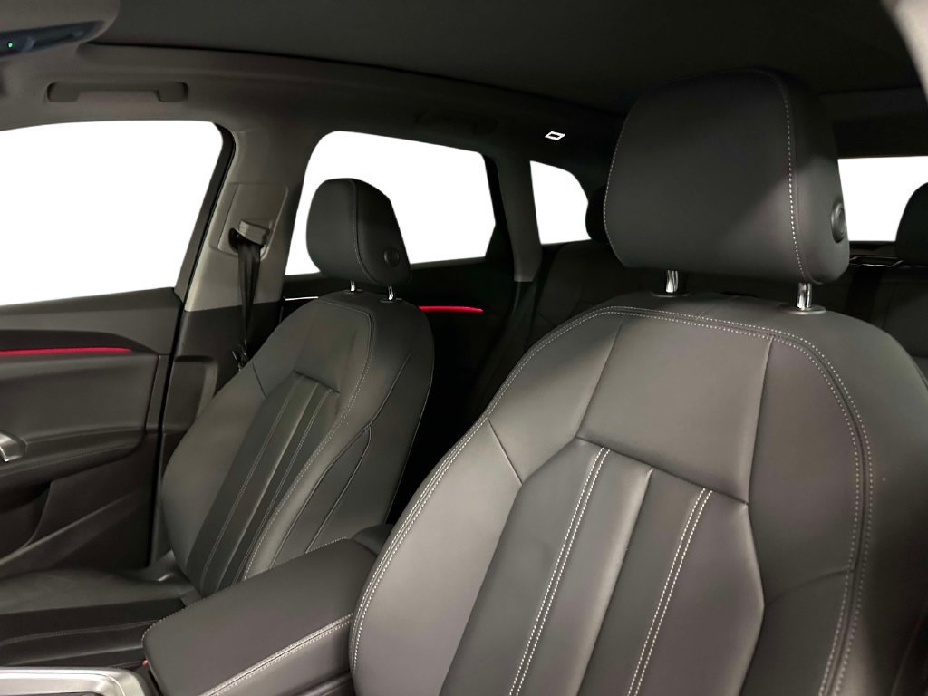 Used 2025 Audi Q5 Premium w/ Convenience Package AWD/4WD image 17