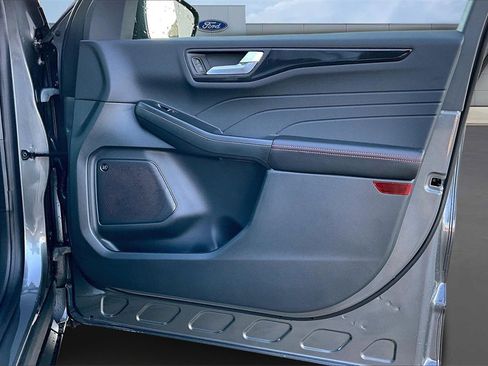 New 2025 Ford Escape ST-Line Elite w/ Premium Technology Package image 31