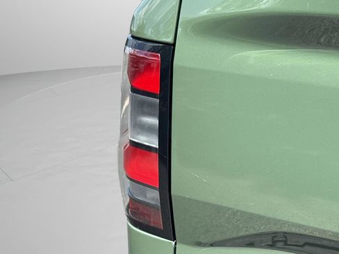 Certified 2023 Nissan Frontier SV w/ Technology Package image 18